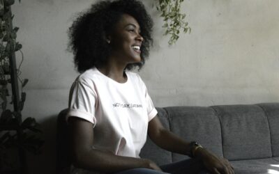 Holistic and Intentional Living: Teaching Mindfulness for Everyday Emotional Wellbeing